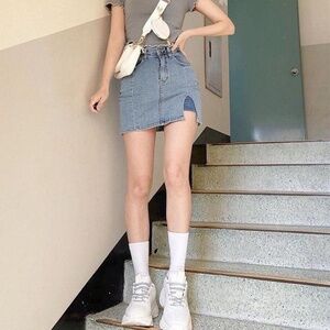 LAST CHANCE -- NWT Y2K Denim Mini Skort